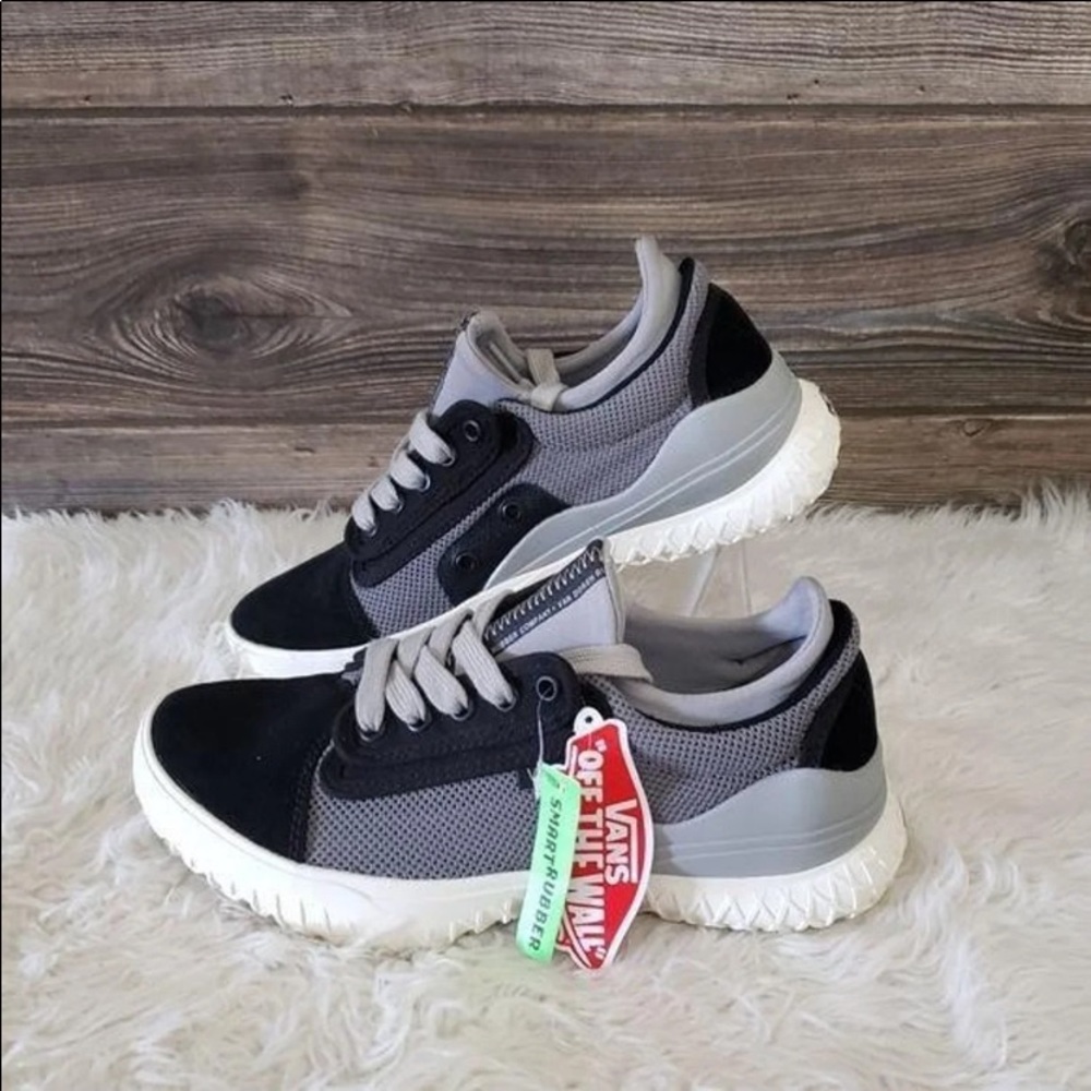 Vans Cmt